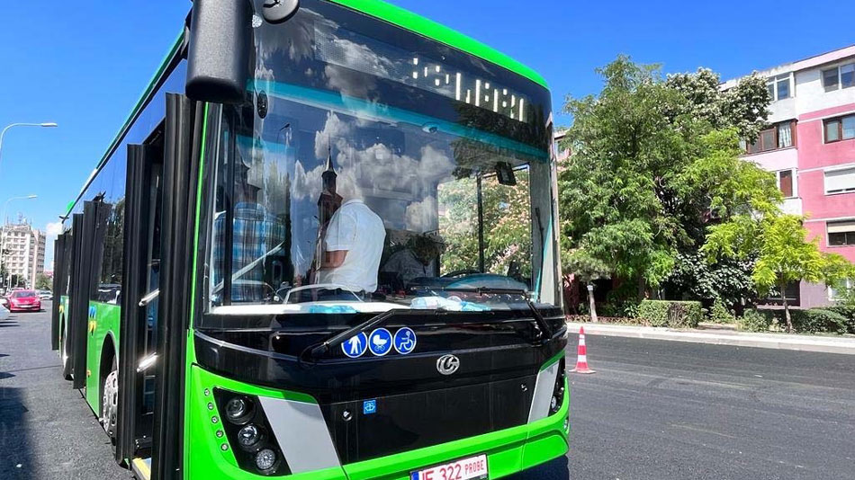 TULCEA: 10 autobuze electrice vor intra pe trasee