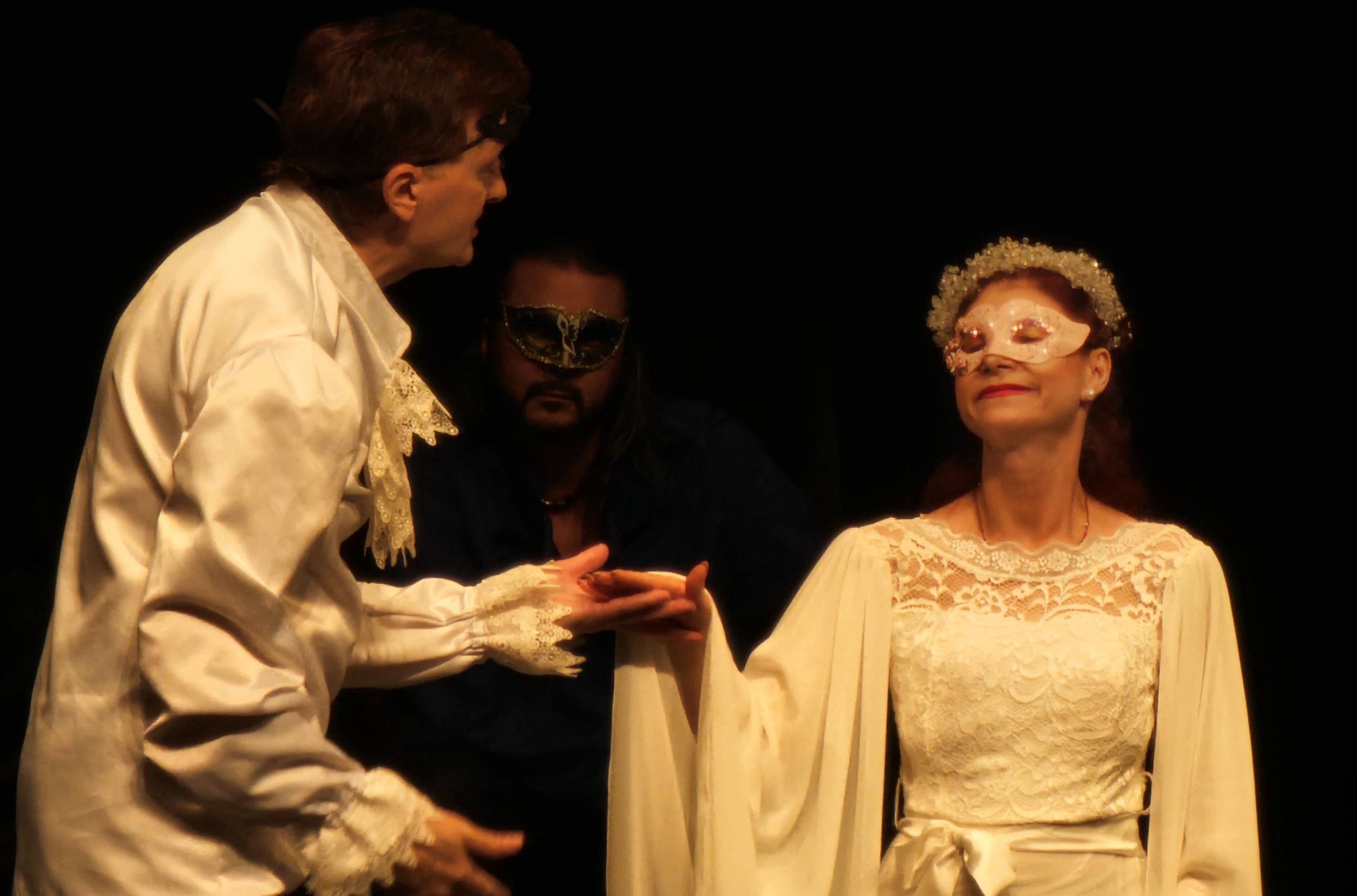 INTERVIU | Actorii trupei ”Thetis” au reușit să găsească lumina speranței pe scena de la Zagreb! Interpretarea lor în ”Romeo și Julieta” a impresionat publicul până la lacrimi!