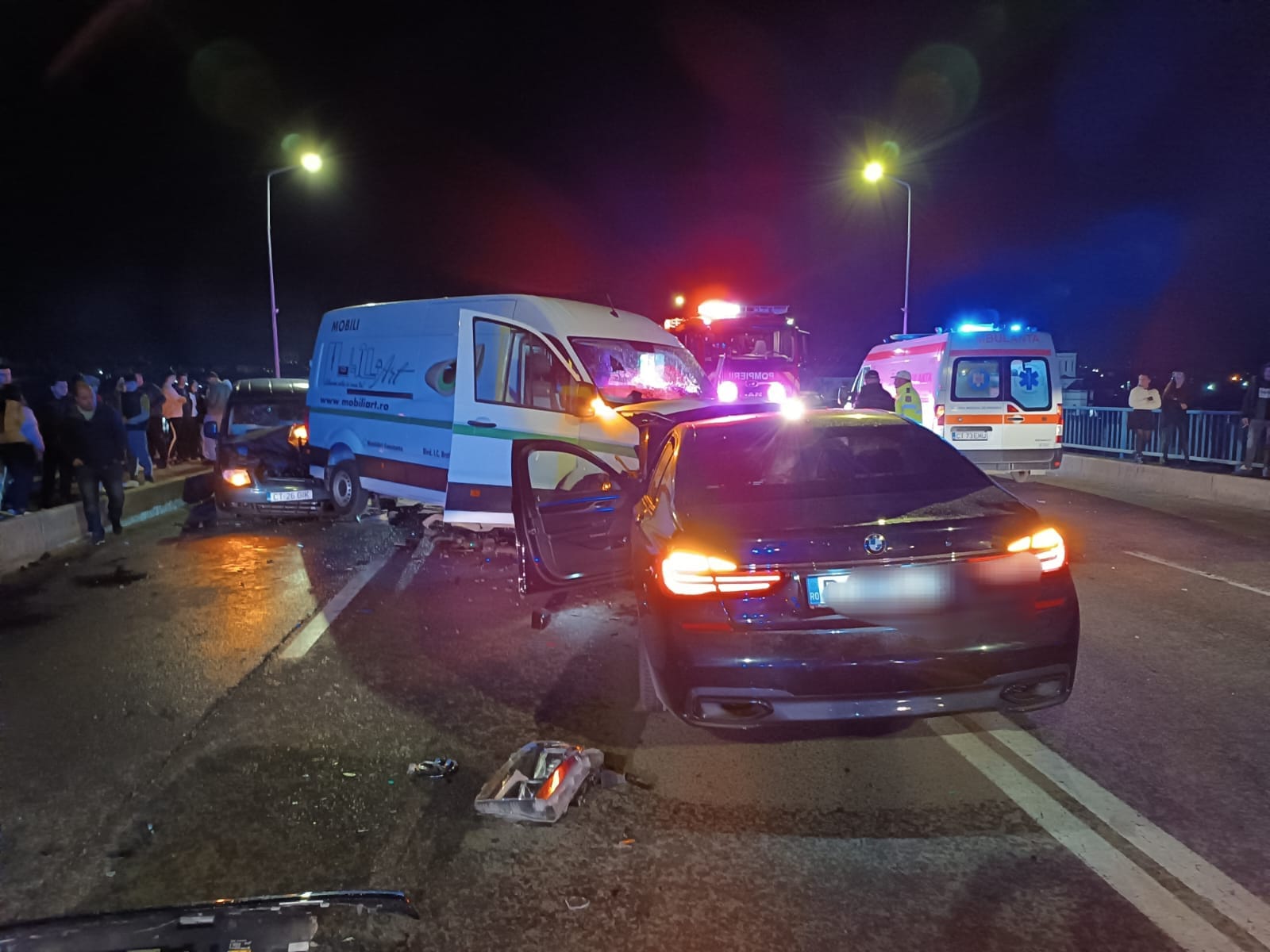 MEDGIDIA: Accident rutier între 3 autovehicule. 7 victime au ajuns la spital