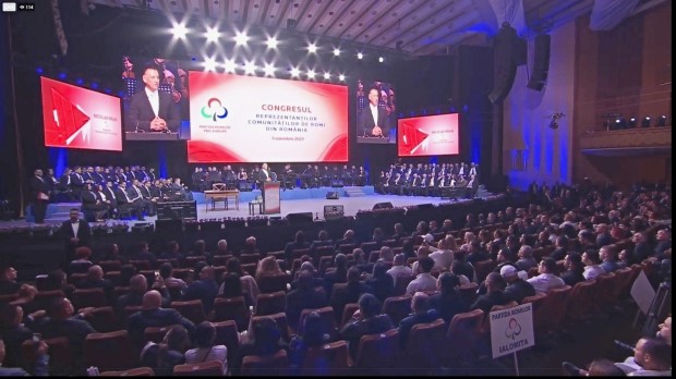 Organizat în premieră, Congresul Reprezentanţilor Comunităţilor de Romi din România a reunit peste 4.000 de delegaţi