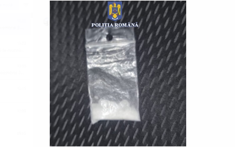 CERNAVODĂ: Acțiunea ”Blocada” – șofer prins cu droguri în mașină