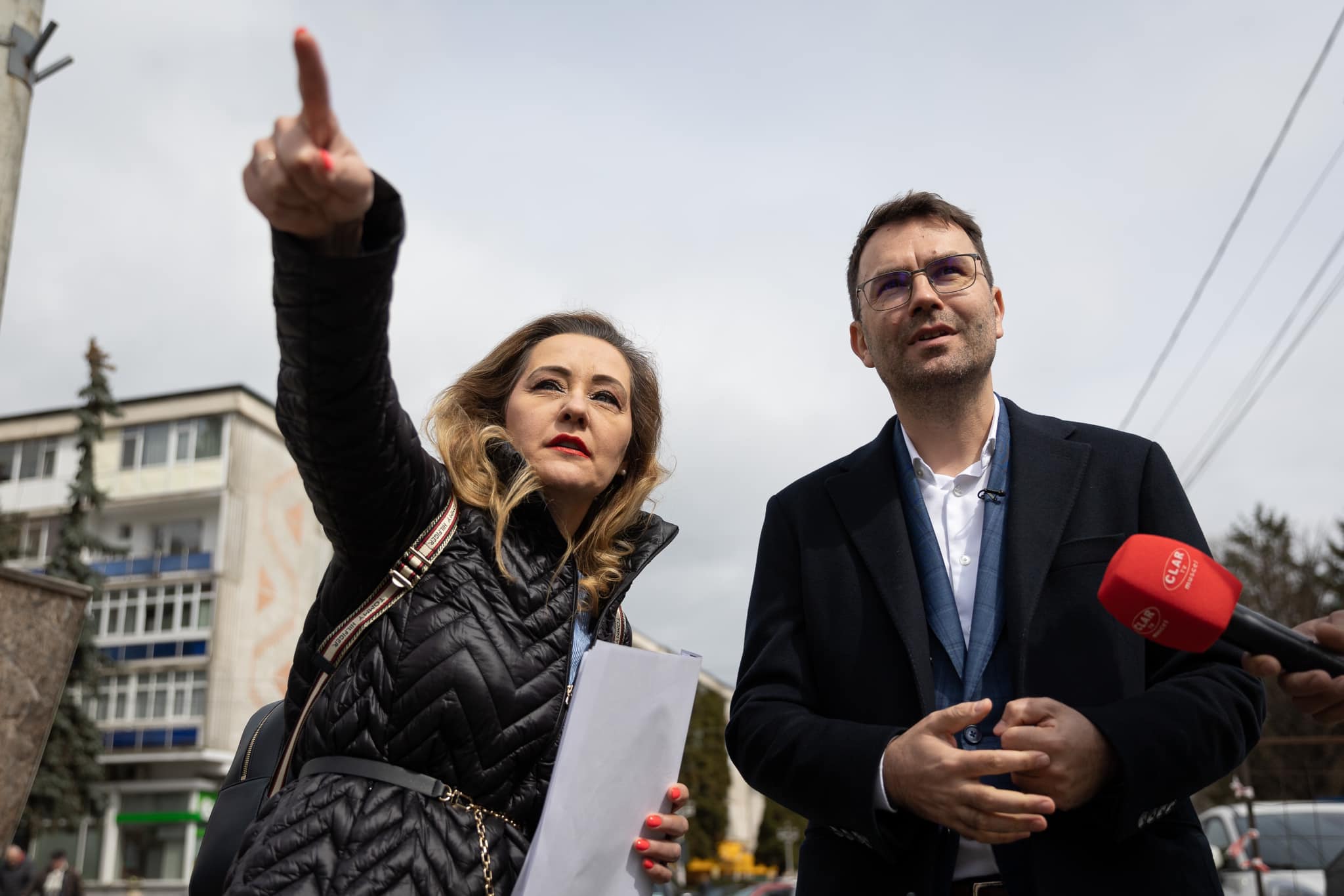 Liderul USR îi cere Elenei Lasconi să se retragă din campania pentru europarlamentare