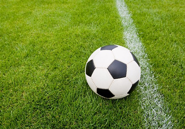 Etapa a-XVII-a din Superliga de fotbal începe astăzi