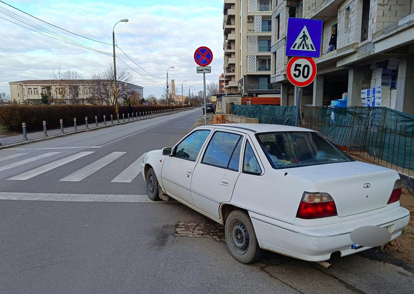 CONSTANȚA: Peste 130 de șoferi sancționați pentru staționare sau oprire neregulamentară