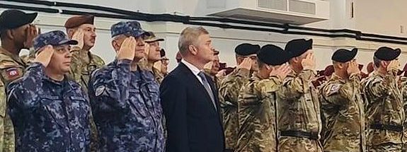 Prefectul judeţului Tulcea, Alexandru Dan Munteanu, a participat la ceremonia prin care armata SUA marchează transferul de autoritate la Baza Aeriană Mihail Kogălniceanu