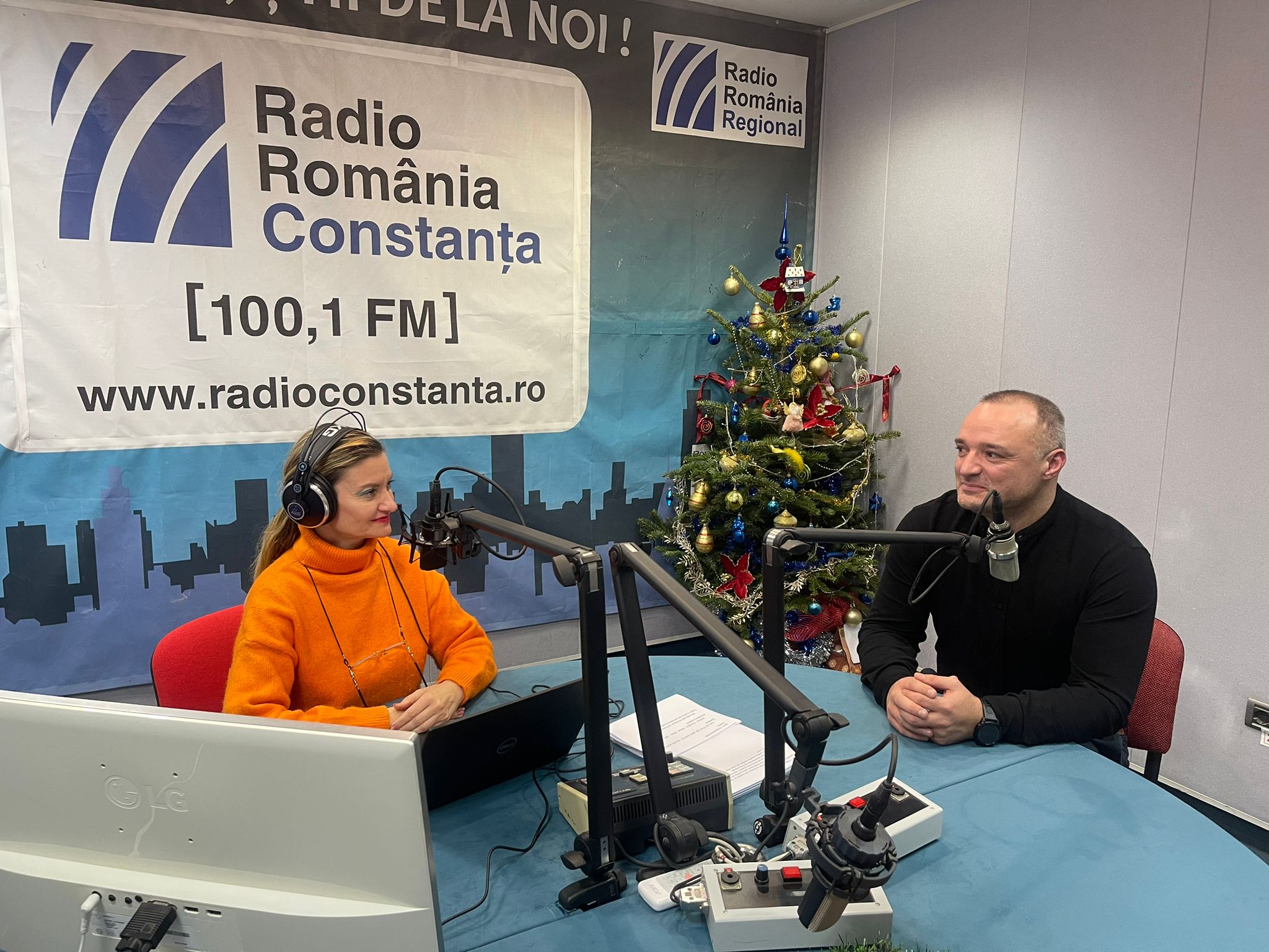 Specialistul în cardiologie pediatrică, Florin Ionescu, colaborează cu Spitalul Județean de Urgență Constanţa. Face parte din misiuni cardiace internaționale în Marea Britanie, Germania, Franța, Austria sau Suedia