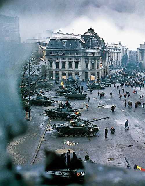 Cum a fost văzută Revoluţia din ’89 prin ochii copiilor de atunci
