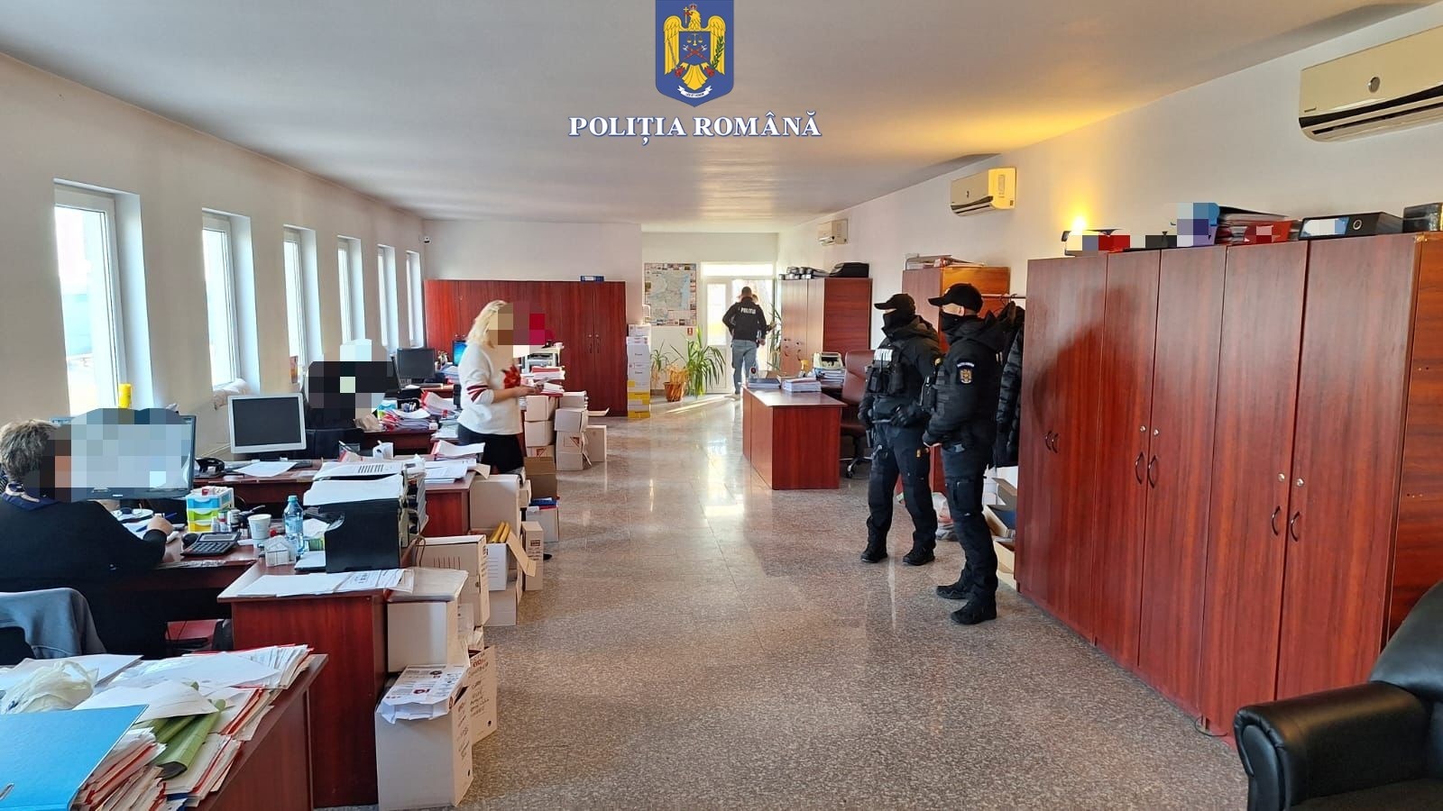CONSTANȚA: 7 percheziții domiciliare – ar fi vândut beton de calitate inferioară