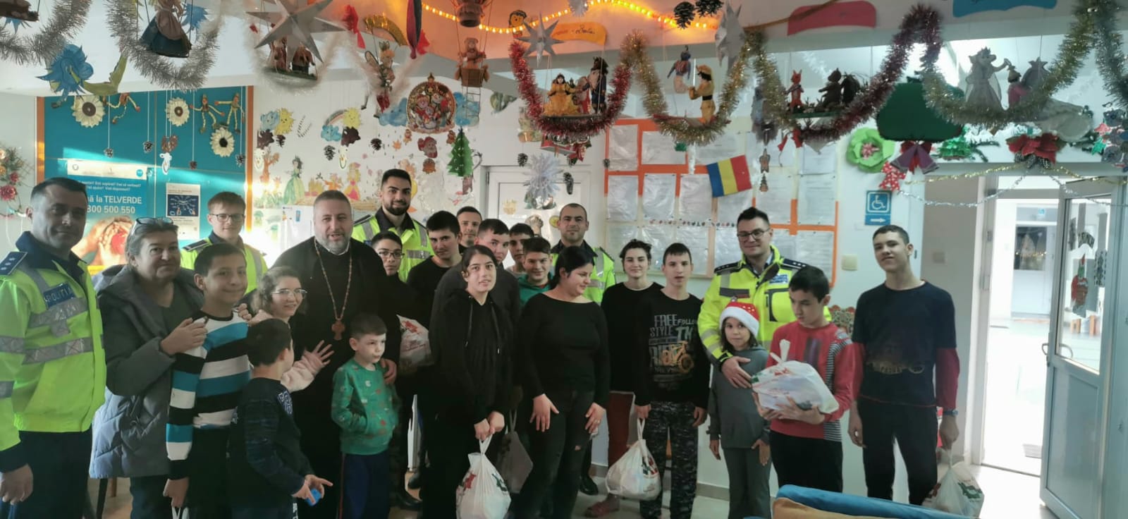 Polițiștii tulceni, ajutoarele lui Moș Crăciun