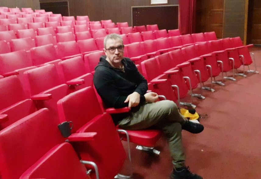 Piesa “Nuntă, caut mire și mireasă” se va juca în luna februarie, pe scena Teatrului “Căluțul de Mare”
