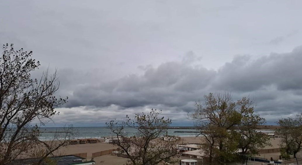 Vreme închisă, cu temperaturi în creștere, marți, în Dobrogea