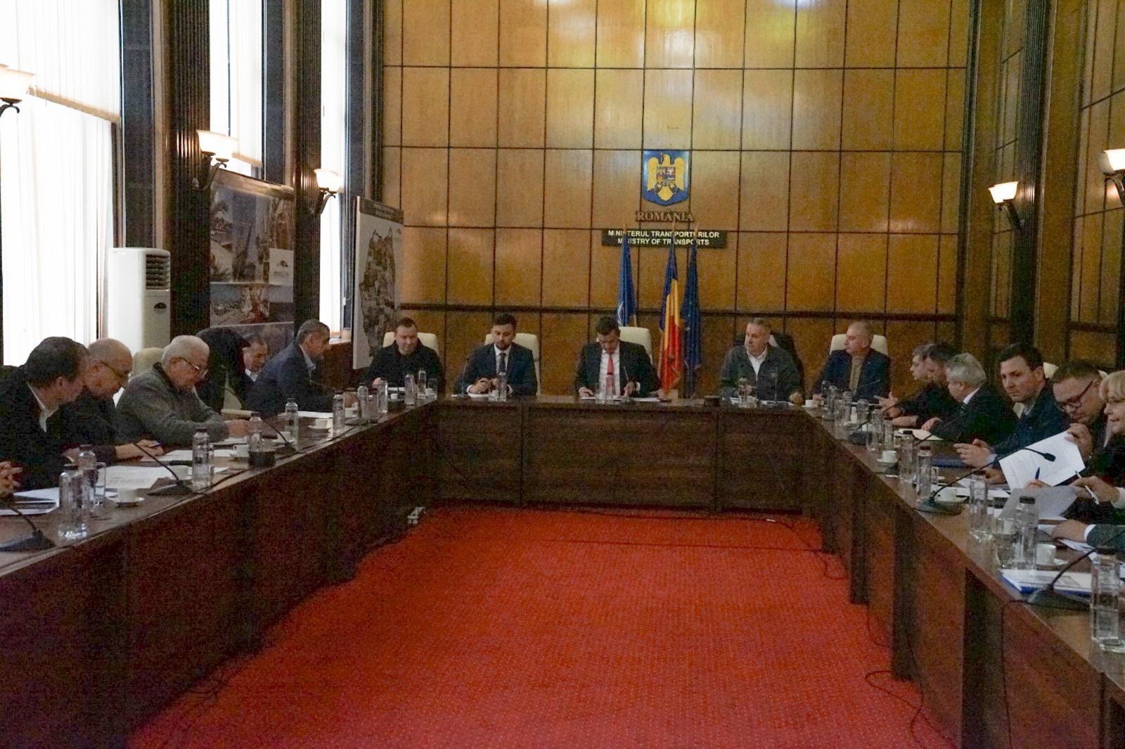 Ministrul Transporturilor, Sorin Grindeanu, s-a întâlnit cu reprezentanții Confederațiilor patronale și Federațiilor reprezentative ale transportatorilor rutieri