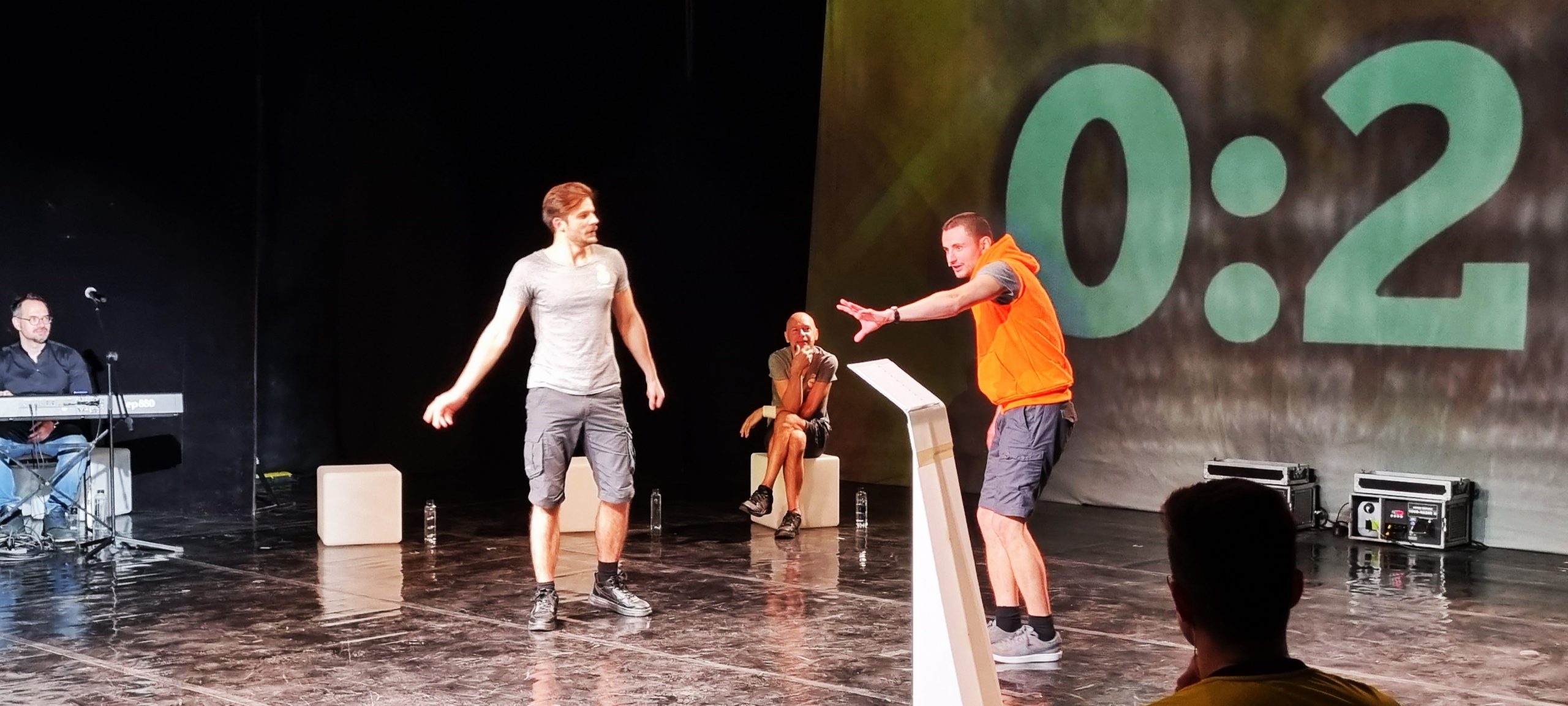 CONSTANȚA: Spectacolul ”Meciul de comedie” se joacă, astăzi, la Sala Studio a Teatrului de Stat
