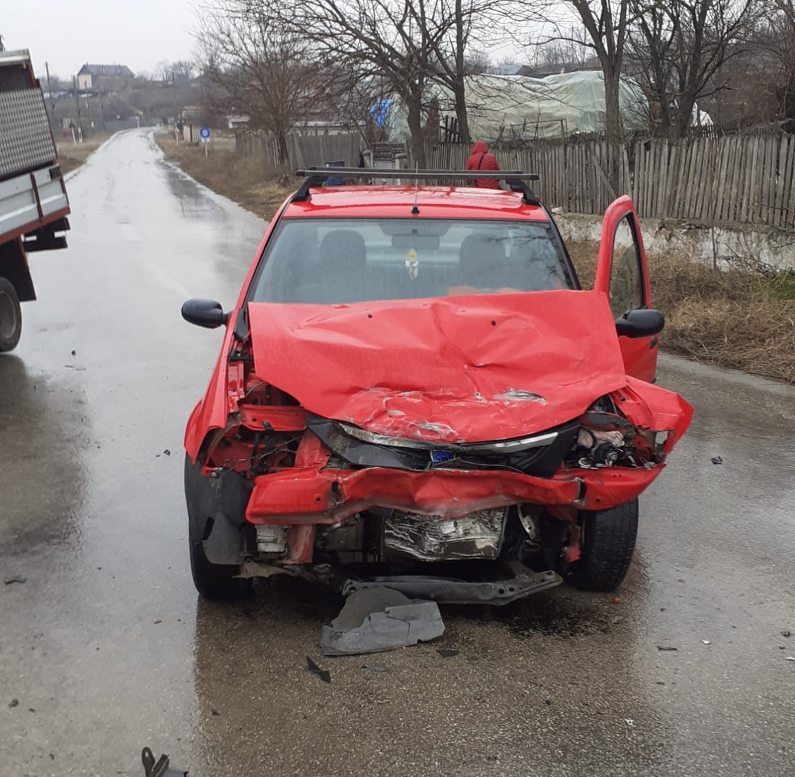 Un accident rutier cu mai multe victime s-a produs în localitatea Trichileşti, judeţul Brăila