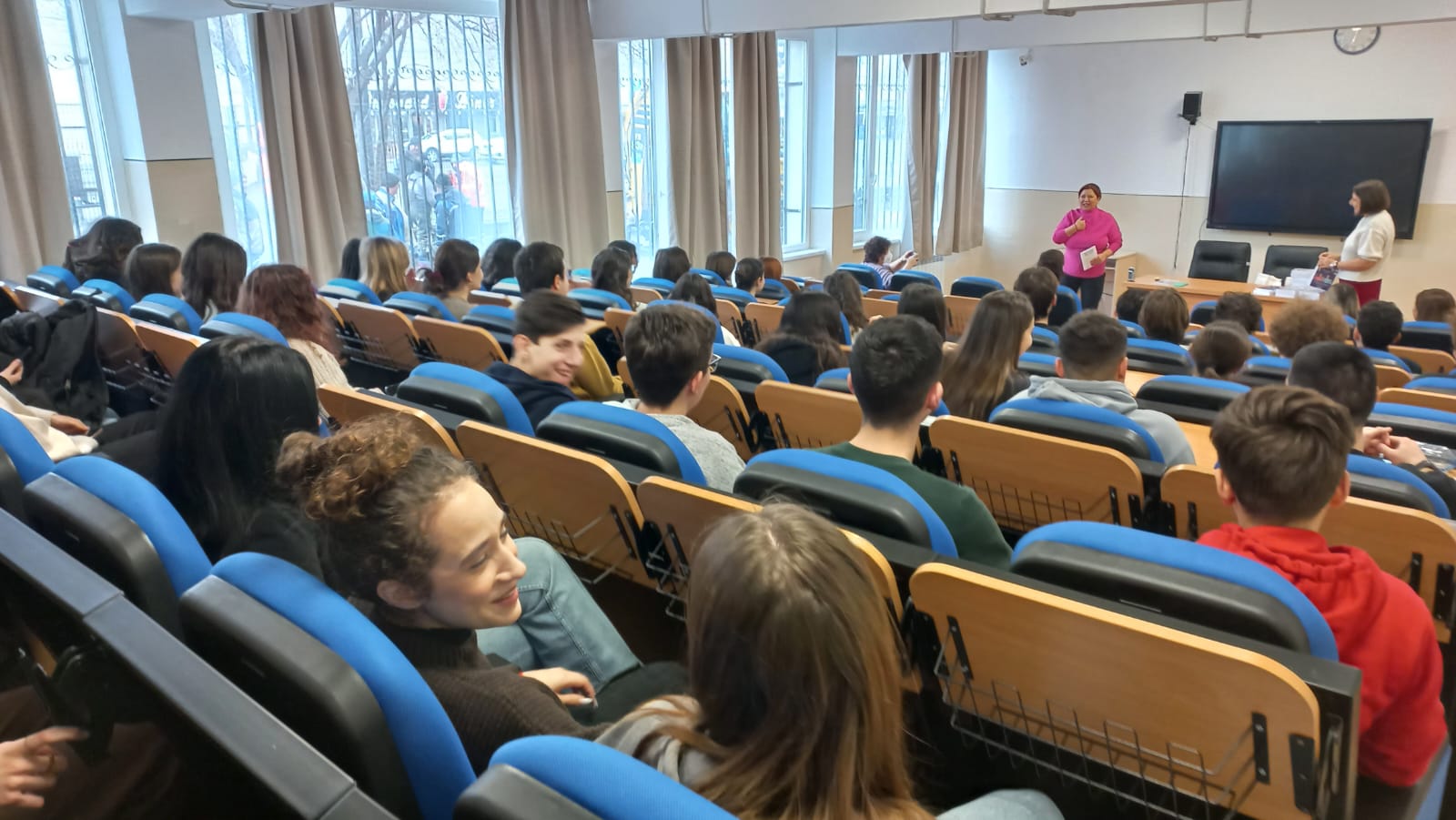 Cursuri de dezvoltare personală pentru liceenii de la Ovidius