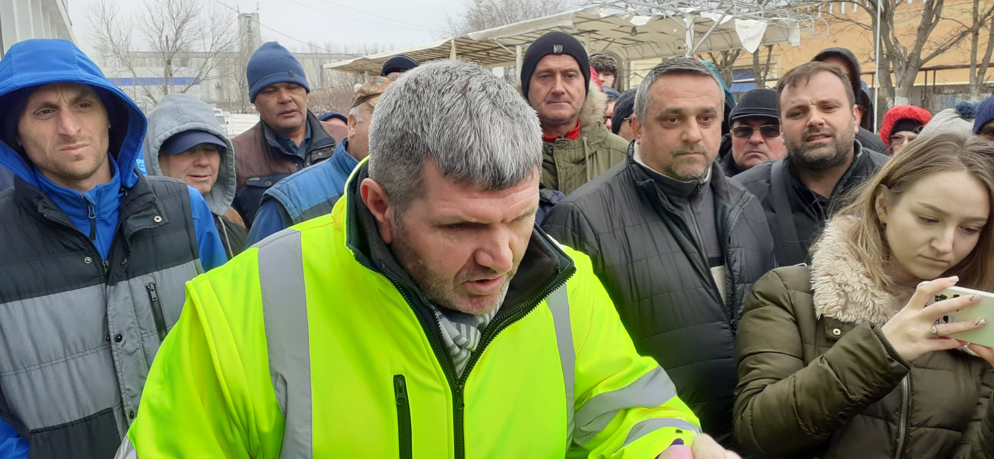 Protestul spontan al angajaților de la CT BUS s-a încheiat