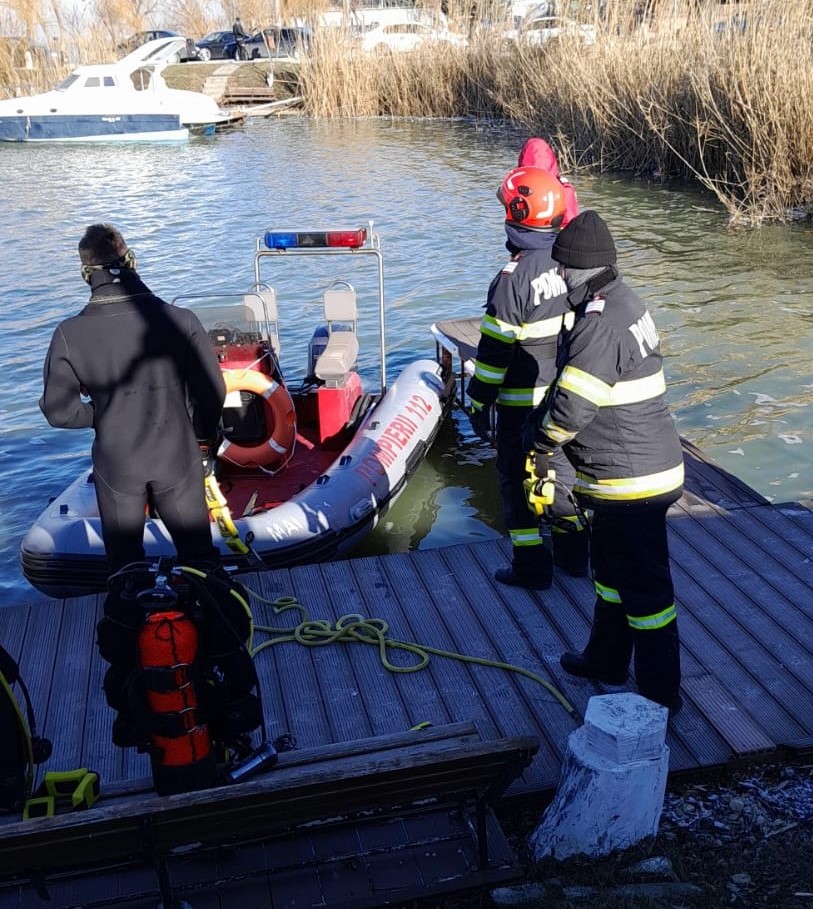 A fost reluată căutarea pescarilor din Ovidiu dispăruți în Lacul Siutghiol