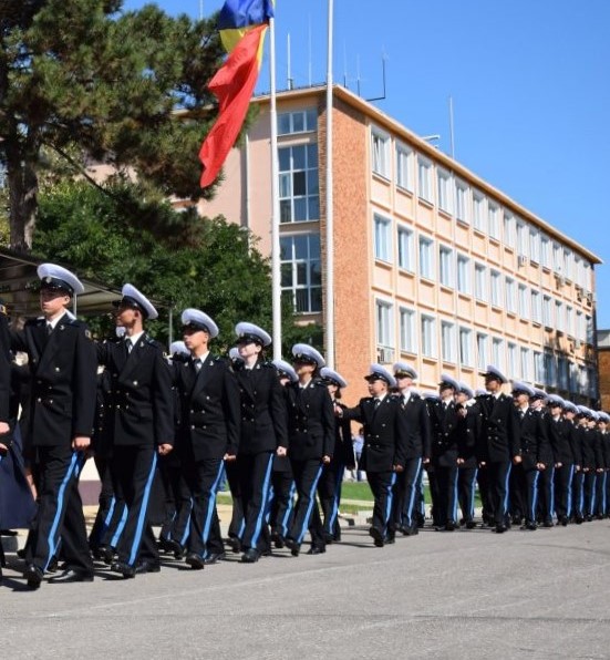 Încep înscrierile pentru admiterea în colegiile militare. La Constanța sunt 144 de locuri
