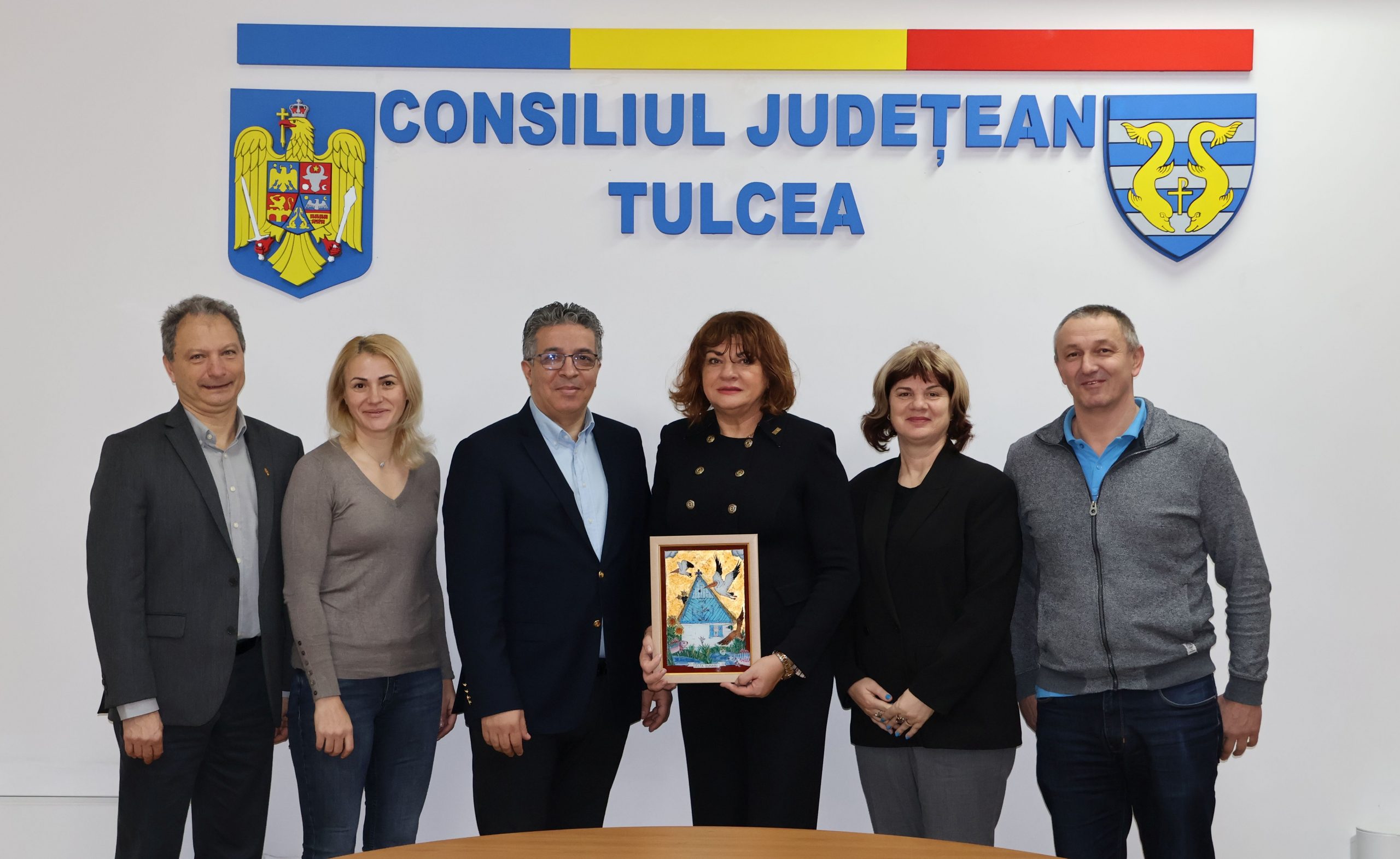 TULCEA: Conducerea Federației Române de Baschet, în vizită la Consiliul Județean