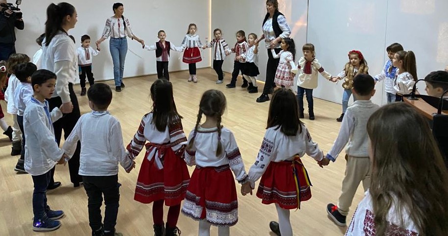 AUDIO | Mândri că sunt români, copiii constănțeni au celebrat Unirea Principatelor la Muzeul de Istorie Națională și Arheologie, într-un tradițional eveniment organizat de istoricul Lavinia Dumitrașcu