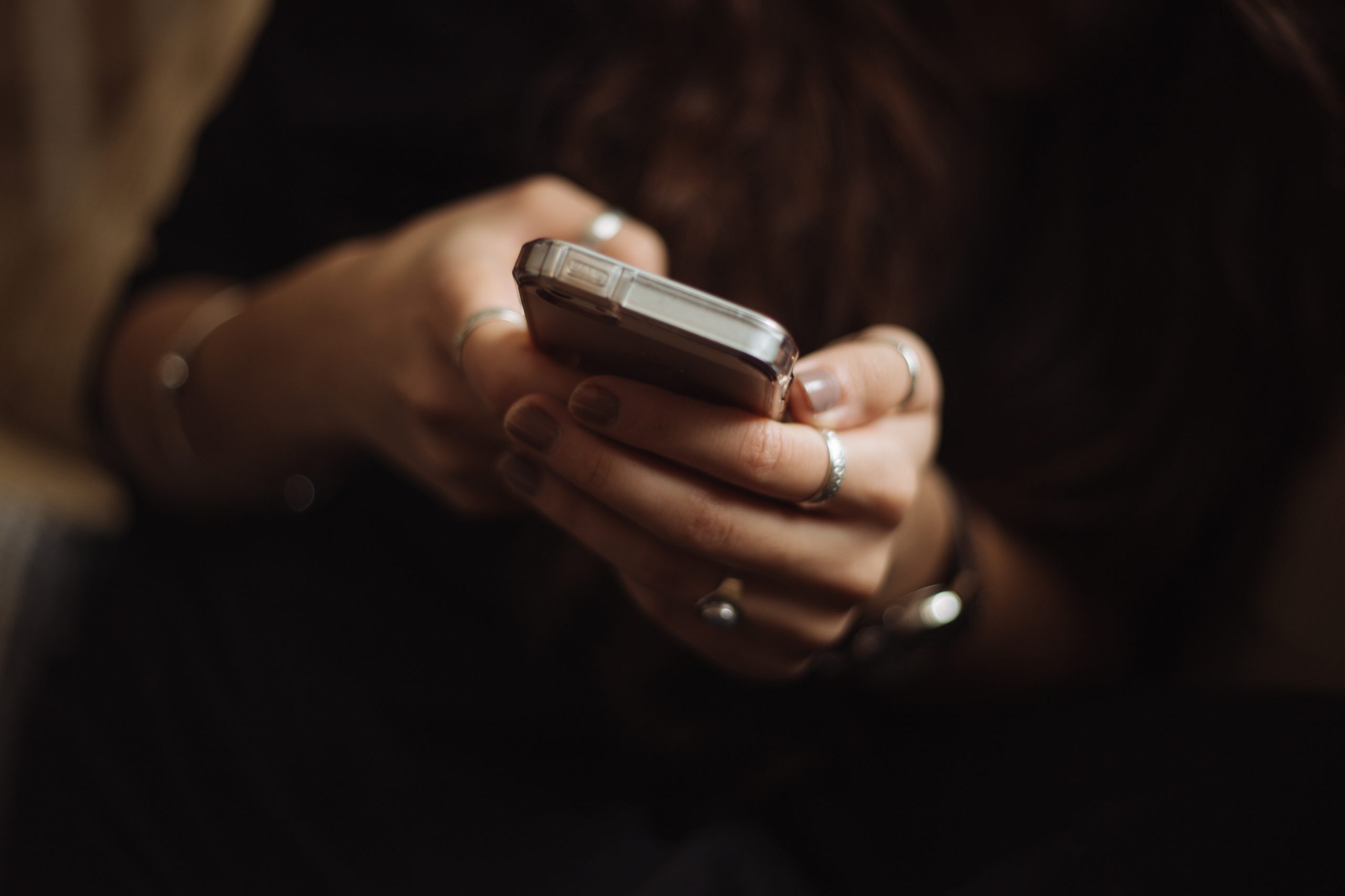 telefon - foto - unsplash