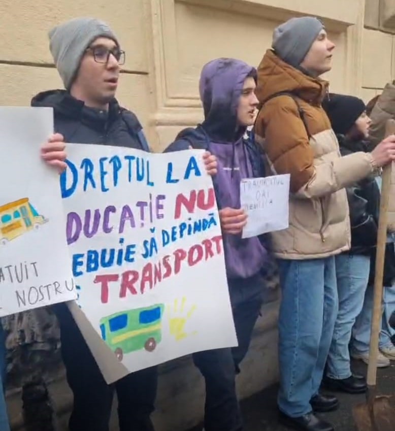 Președintele AEC: „Continuăm acțiunile în justiție împotriva ministrului Educației și pentru revocarea HG care blochează gratuitatea la transport”
