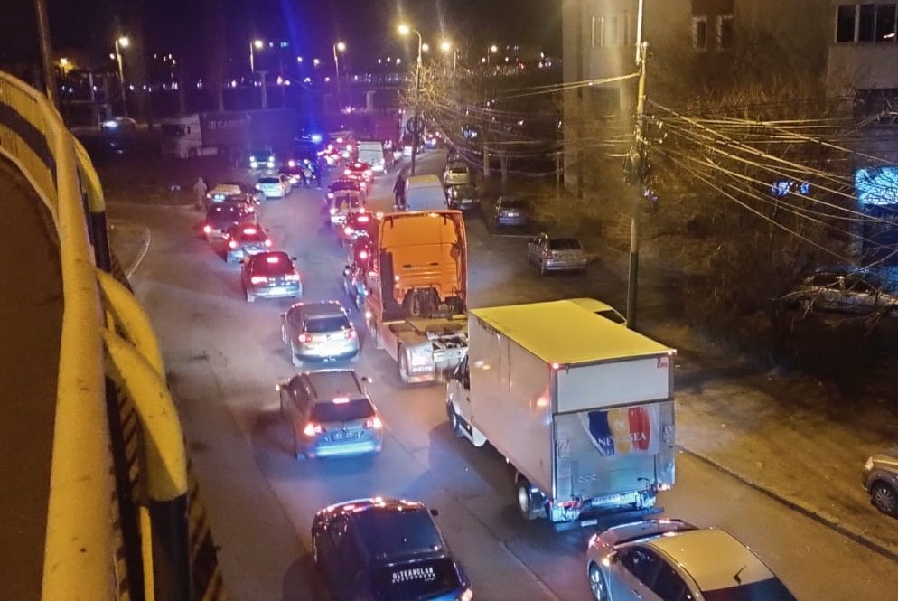 Poliţiştii constănţeni au aplicat sancţiuni contravenţionale şi au suspendat mai multe permise de conducere în cazul mai multor protestatari