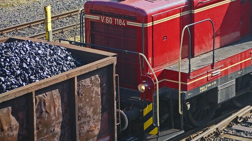CONSTANȚA: Hoți din trenurile de marfă, trimiși în judecată. Prejudiciul depășește 120.000 de lei