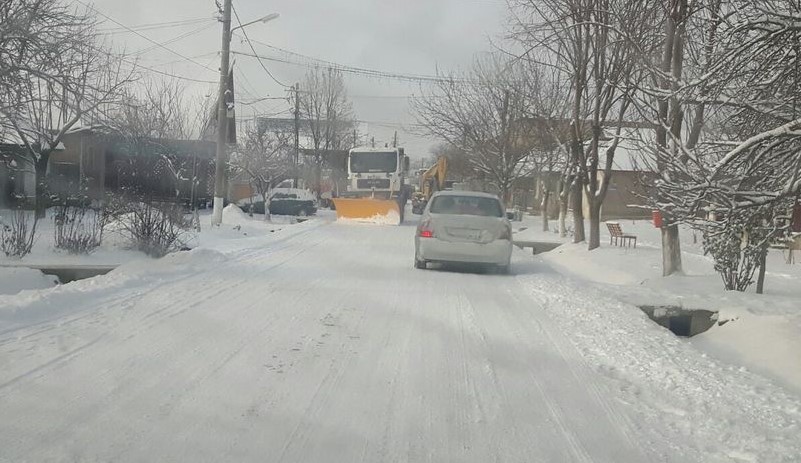 TULCEA, CONSTANȚA: Frig accentuat de vântul alert și trafic în condiții de iarnă