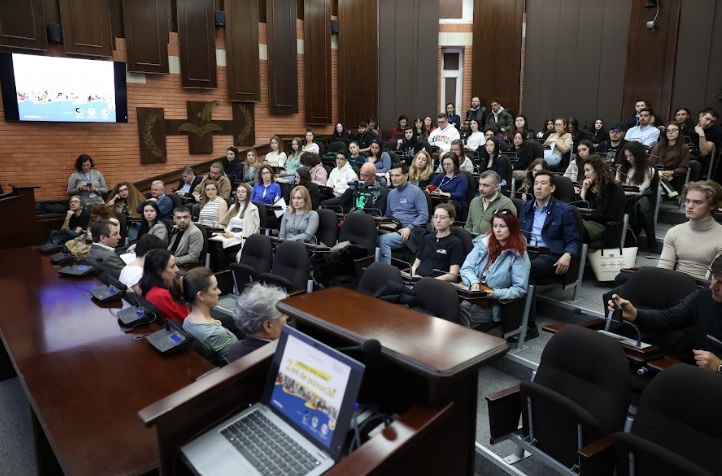 “Comunitaria Talks: Constanța pentru Ucraina – 2 ani de provocări”, eveniment ce a marcat împlinirea a 2 ani de la începutul războiului din Ucraina