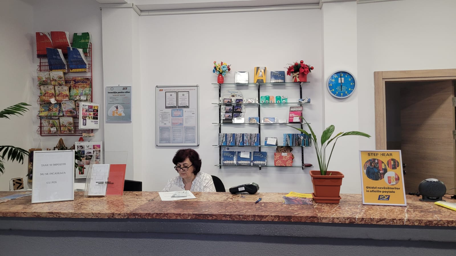 AUDIO | Poșta Română a instalat un sistem de ghidaj pentru persoanele cu deficiențe de vedere