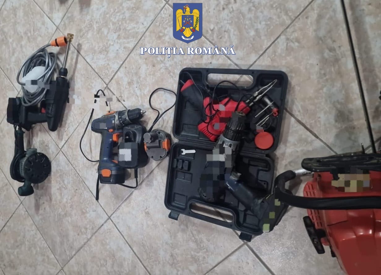TUZLA: Amatori de furtul unor scule electrice, doi tineri au fost prinși în flagrant de polițiști