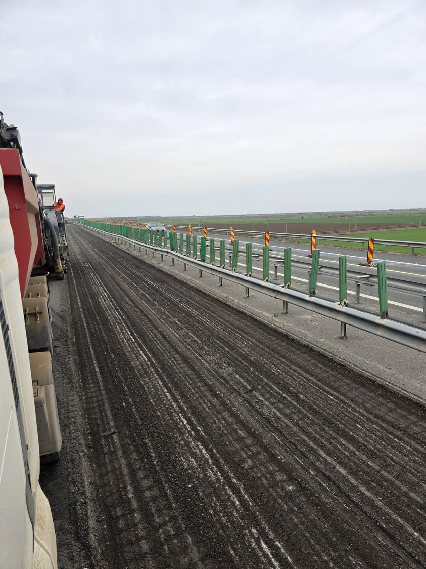 Trafic deviat pe un tronson din Autostrada A2, sensul spre litoral, pentru lucrări de reparații