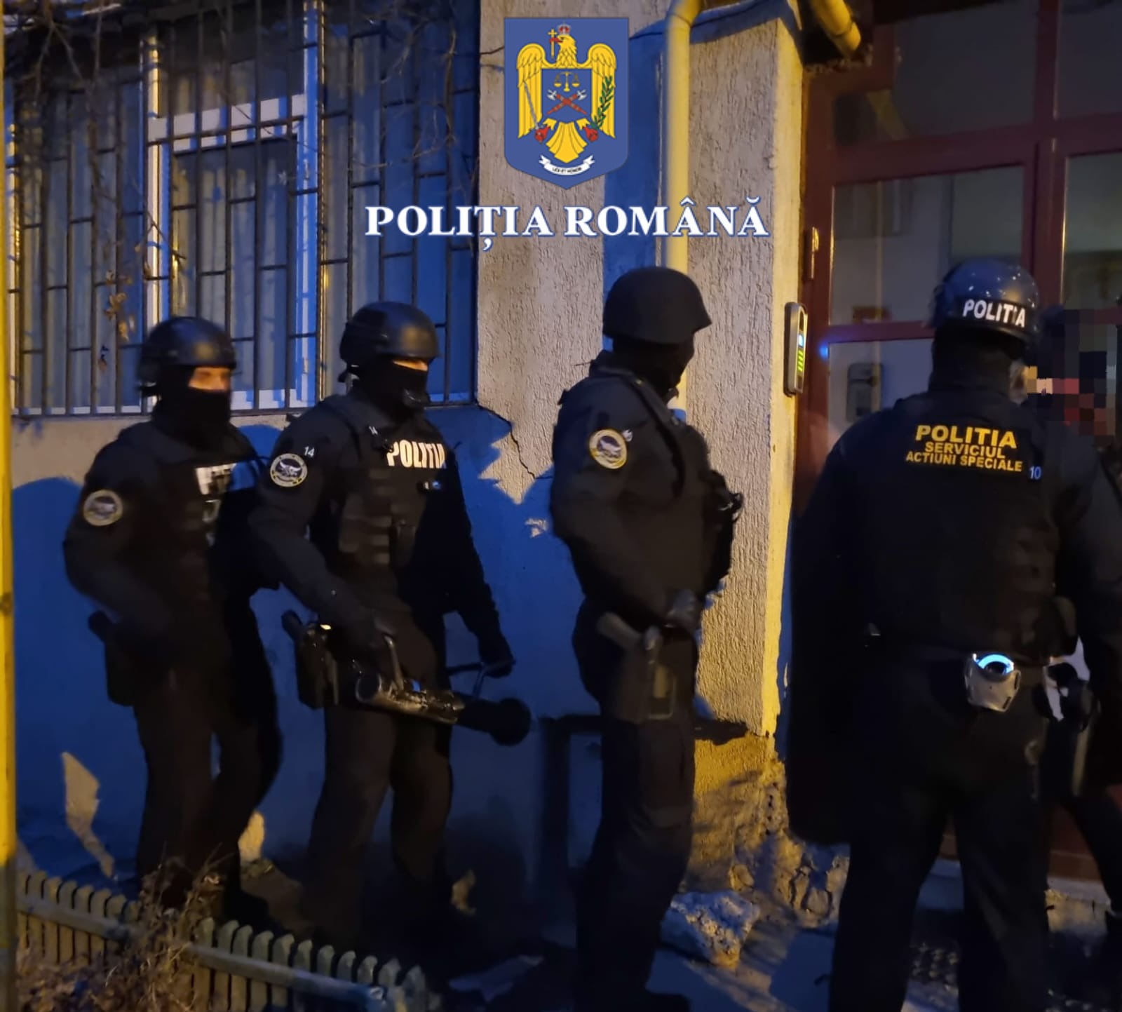 FOTO – VIDEO: Percheziții la Constanța și Poarta Albă într-un dosar de furt calificat din locuințe