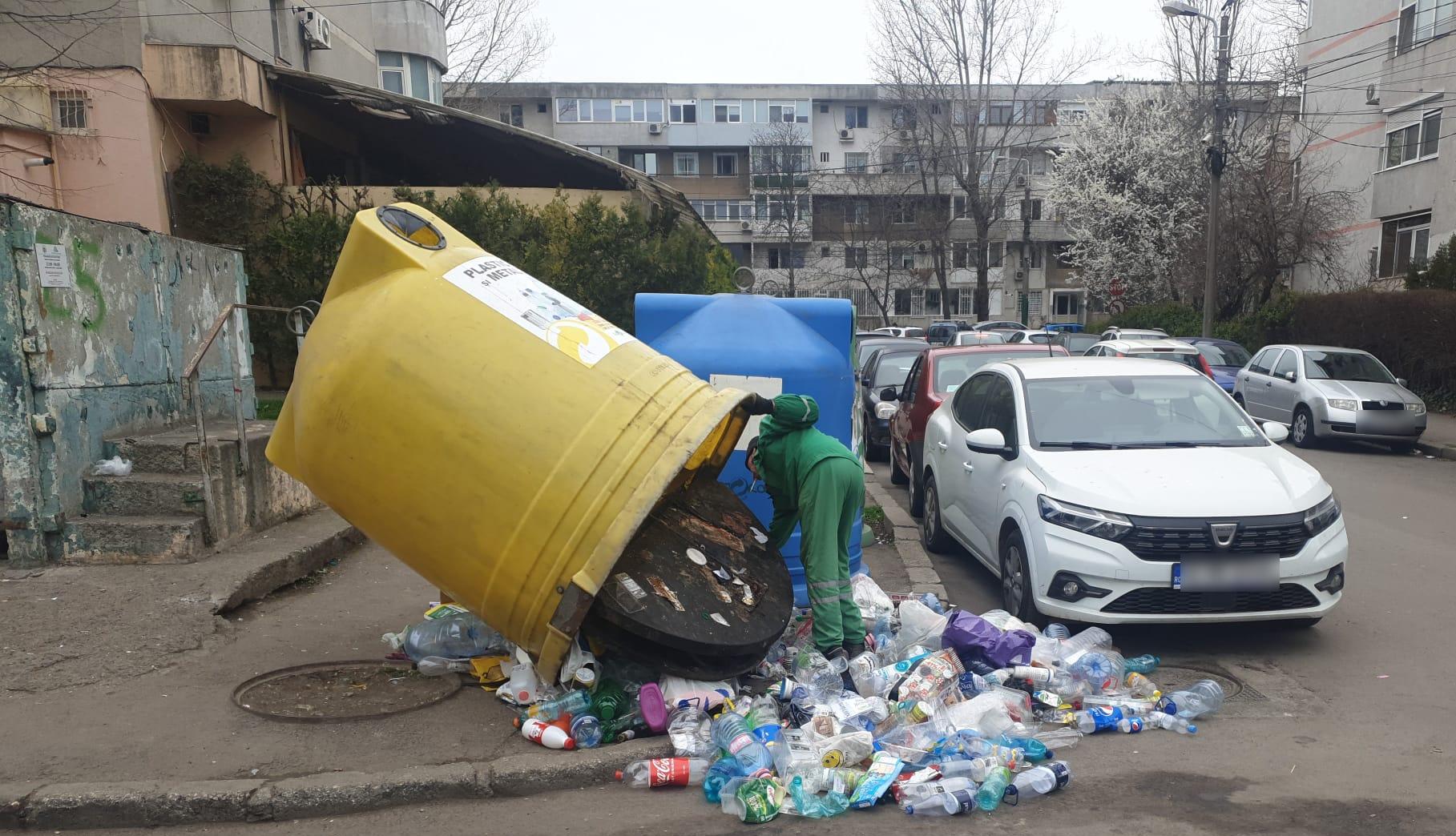 CONSTANȚA: Amenzi de aproape 170.000 de lei pentru vandalizarea recipientelor de colectare a deșeurilor reciclabile