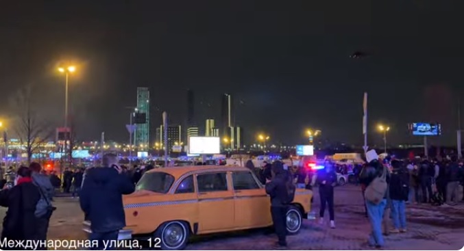 Rusia: 40 morţi şi 100 de răniţi în atacul armat de la sala de concerte Crocus City Hall de la periferia Moscovei