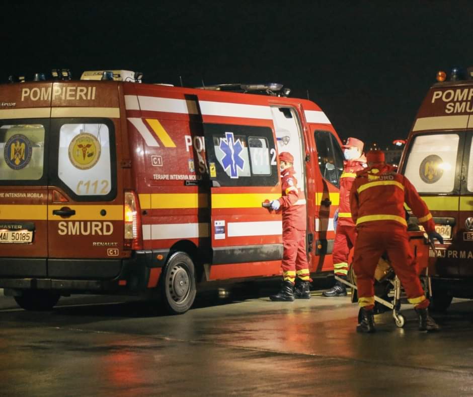 PLANUL ROȘU a fost activat în Neptun, la un hotel. Mai multe persoane au fost preluate de ISU