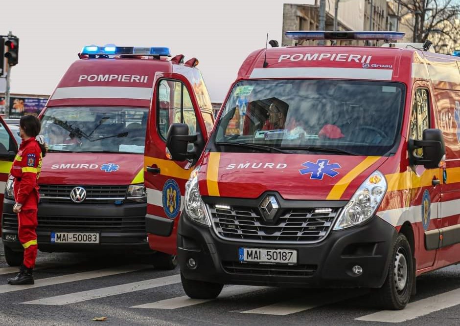 UPDATE: Accident rutier pe DN 2A, între Crucea și Stupina. Una dintre victime a decedat
