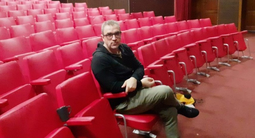 AUDIO | A crescut interesul tinerilor pentru teatru. Interviu cu directorul Teatrului pentru Copii și Tineret “Căluțul de Mare”, Aurel Palade
