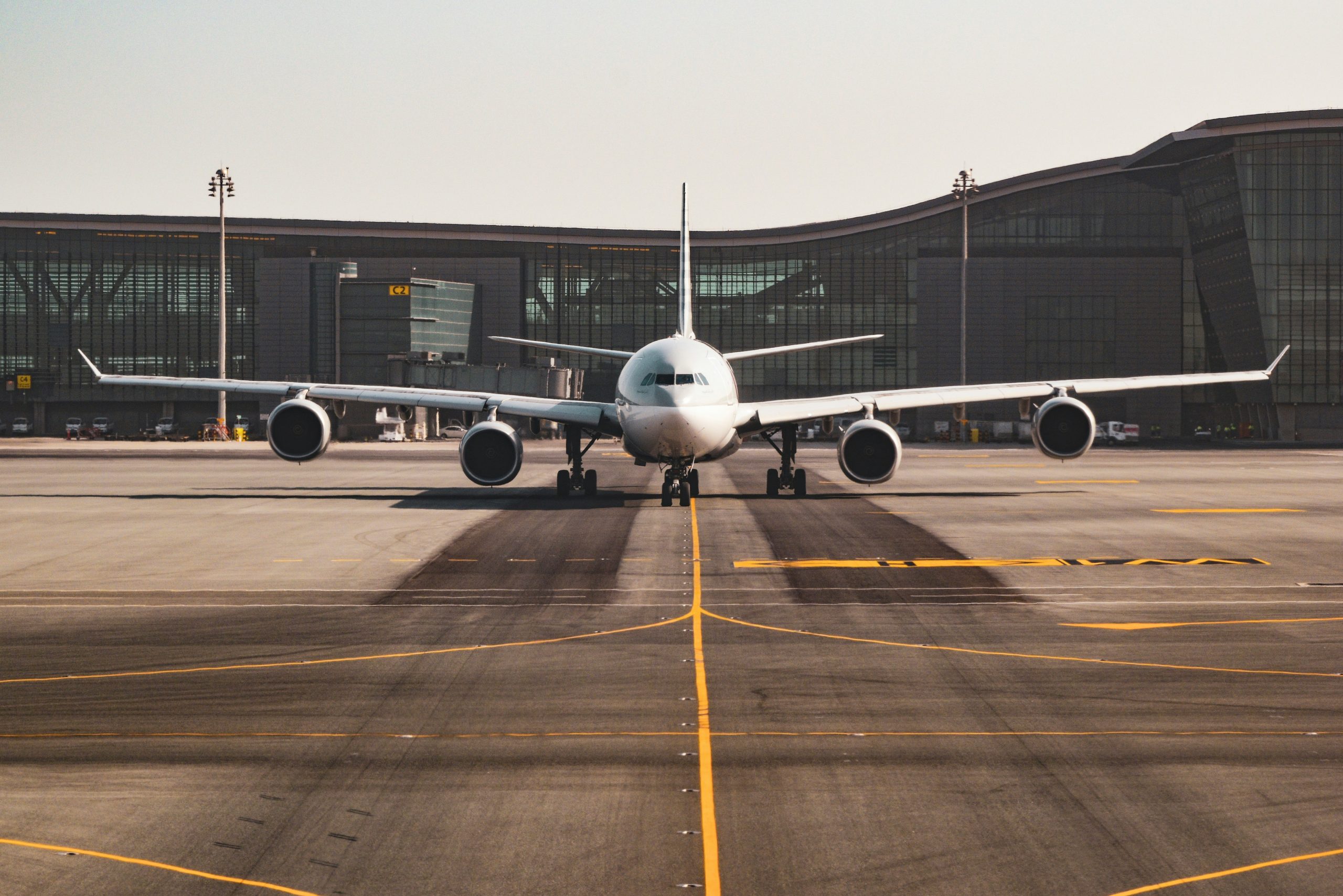Toate zborurile regulate ale TAROM se desfăşoară conform programărilor; compania anunţă că a ajuns la un acord cu personalul navigant