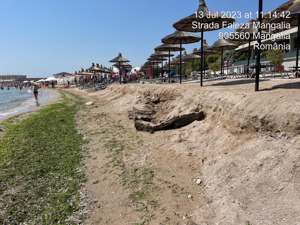 Fenomenul de cliffing nu afectează exclusiv plajele înnisipate, ci și plajele naturale