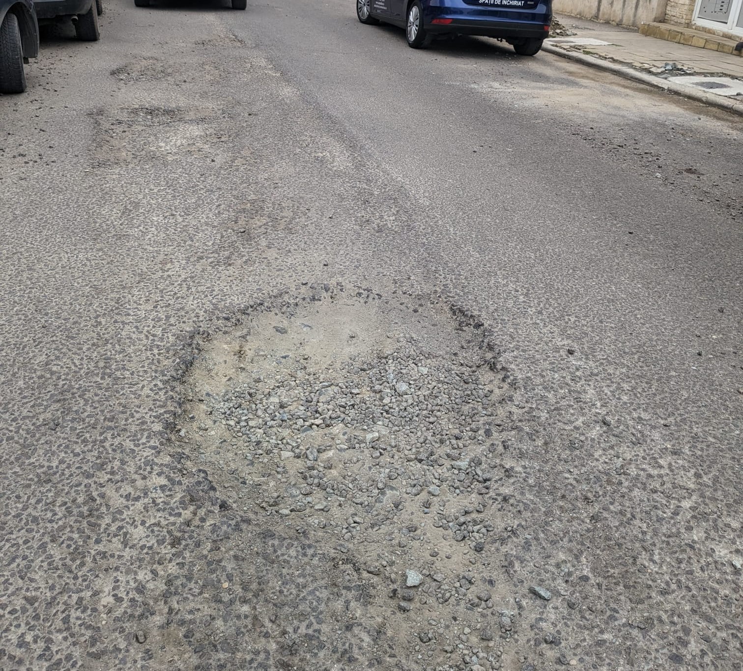 AUDIO | Stere Hira, directorul societății Confort Urban, despre străzile asfaltate din Constanța, dar deteriorate la scurt timp de la reabilitare