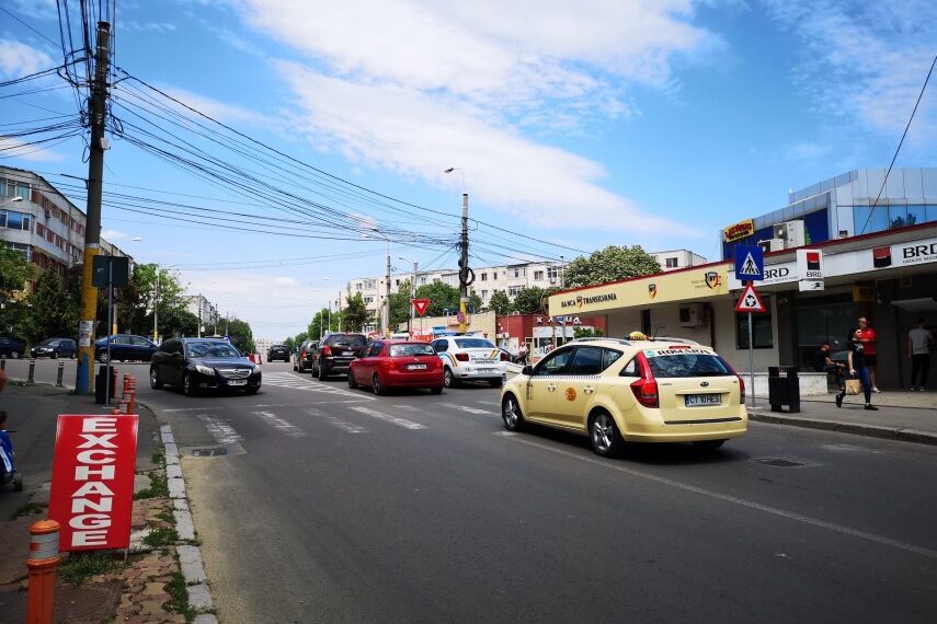 CONSTANȚA: Noile sensuri unice de pe Adamclisi și Suceava stârnesc controverse printre șoferi