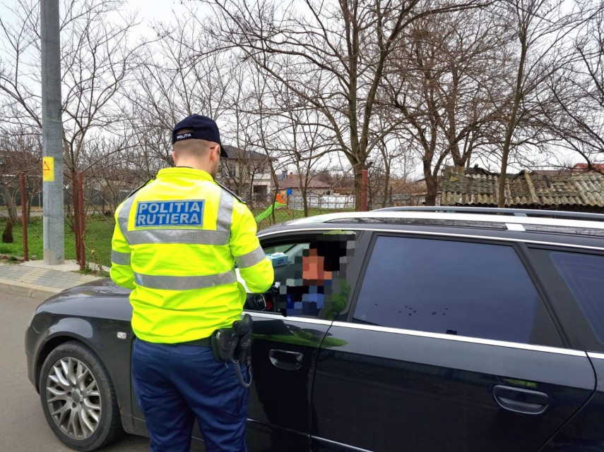 Radare în cascadă pe DN22 Constanța-Tulcea. 28 de permise de conducere au fost reținute într-o zi