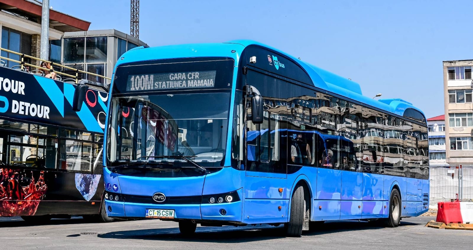Din 27 aprilie, linia 100M îşi reia activitatea