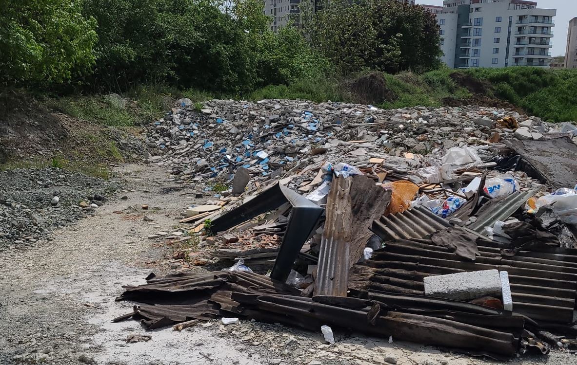 CONSTANȚA: 60.000 de lei amendă de la Garda de Mediu pentru firma care construiește “Sala de Sport Polivalentă”