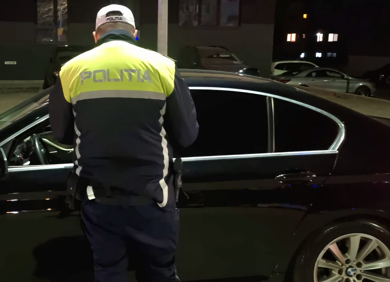 MIHAIL KOGĂLNICEANU: Dosar penal pentru un bărbat prins de poliţişti fără permis de conducere