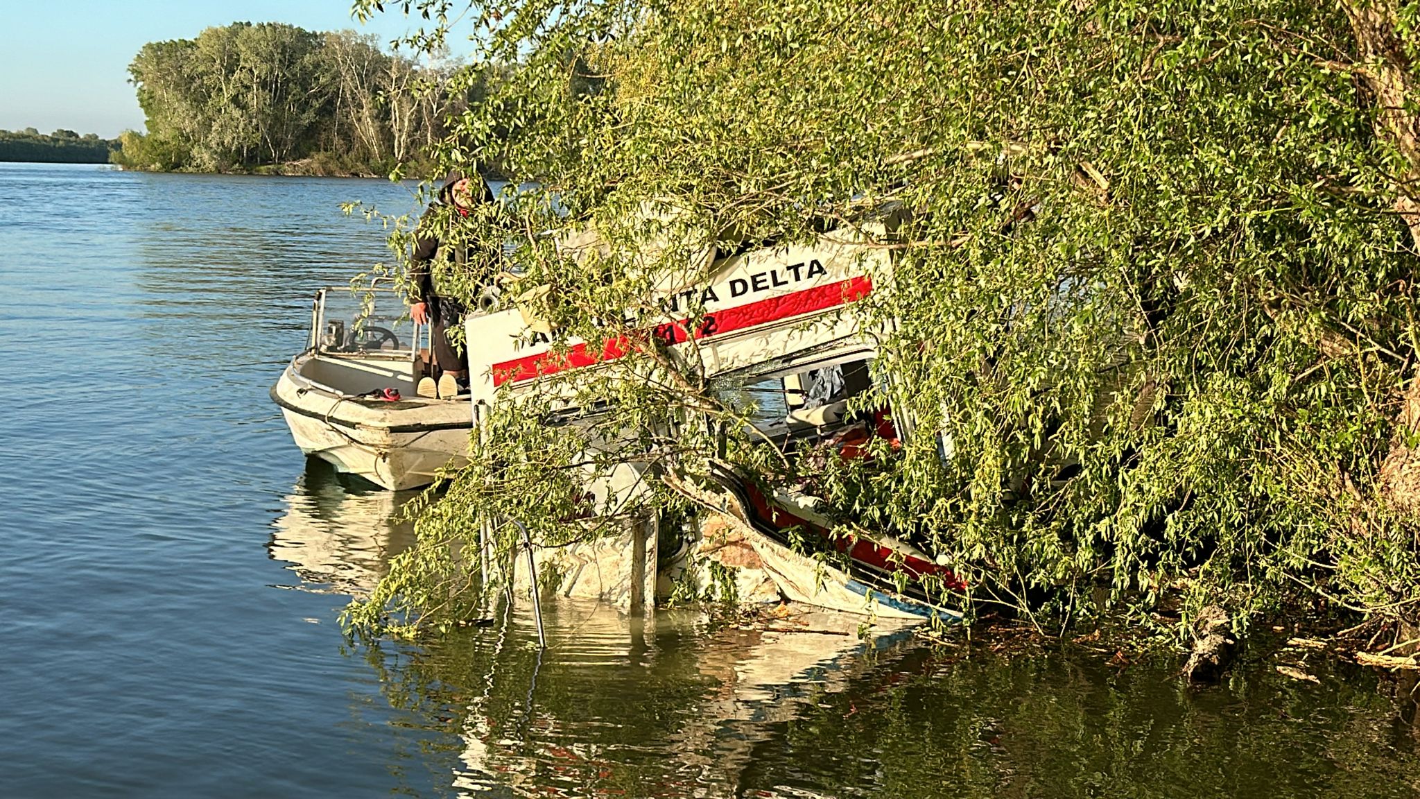 Căpitănia Portului TULCEA a deschis o anchetă pentru a stabili cauzele accidentului naval de pe brațul Chilia