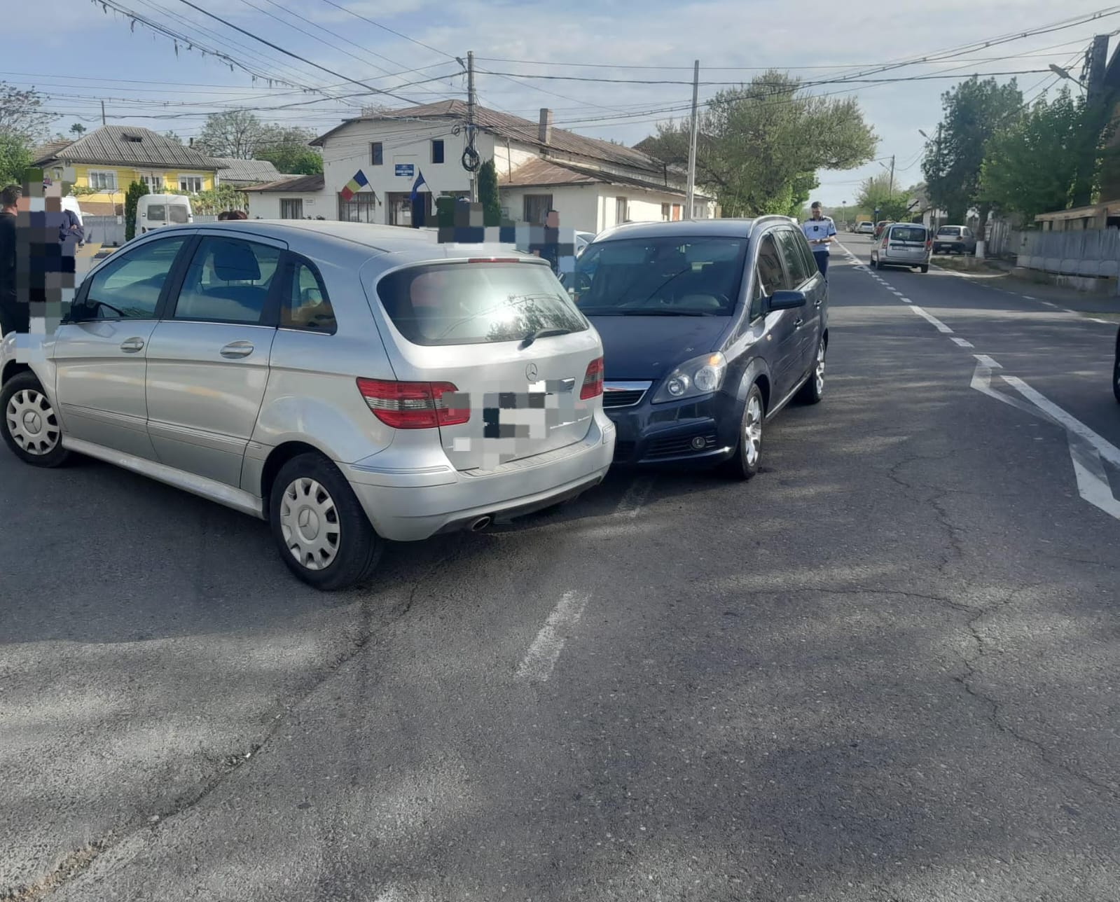Judeţul TULCEA: Un bărbat a fost rănit în urma unui accident rutier