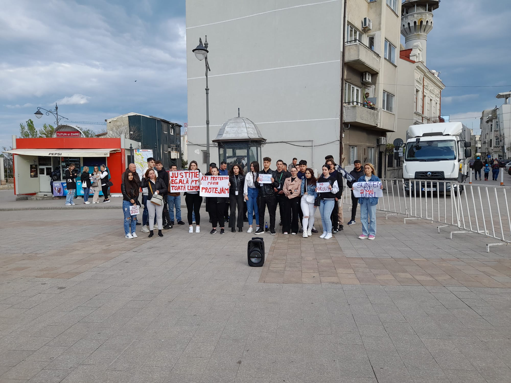 AUDIO | „Alege viața“, un mesaj al liceenilor constănţeni împotriva drogurilor